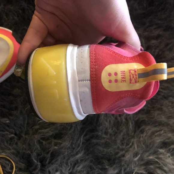 nike airs - Picture 6 of 6